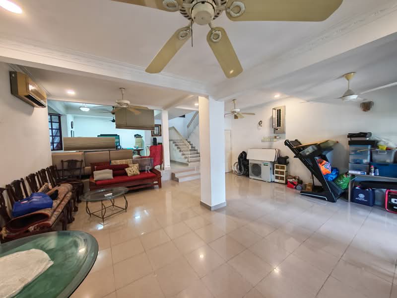 Rumah Teres 2 Tingkat untuk Dijual di SS19 (Subang Jaya) - RL Han - Living Room - PropertyGuru.com.my