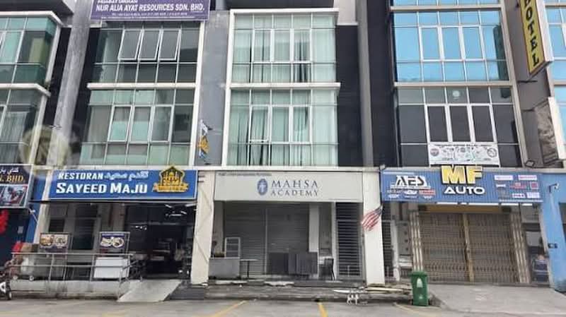 Shop / Office for Rent in Bandar Saujana Putra (Tanjong Duabelas) - Abu Mansur - PropertyGuru.com.my