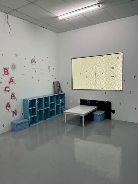 Shop / Office for Rent in Bandar Saujana Putra (Tanjong Duabelas) - Abu Mansur - PropertyGuru.com.my