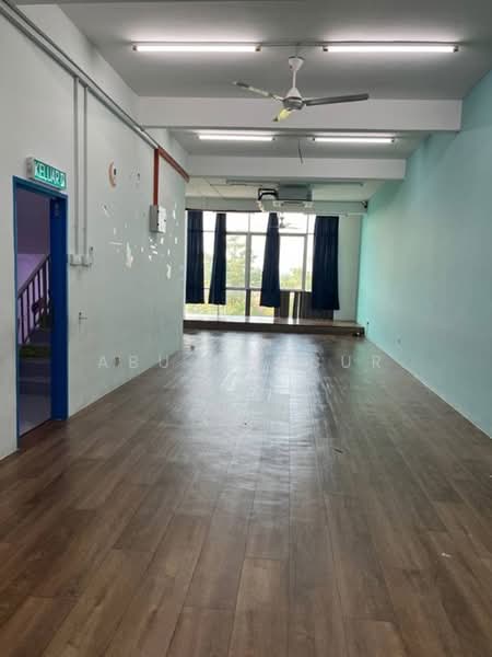 Shop / Office for Rent in Bandar Saujana Putra (Tanjong Duabelas) - Abu Mansur - PropertyGuru.com.my