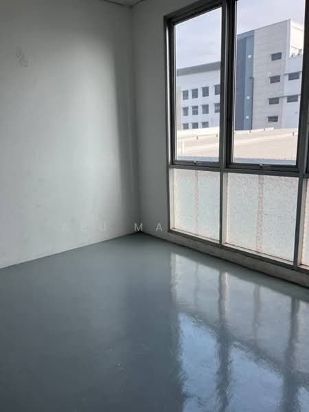 Shop / Office for Rent in Bandar Saujana Putra (Tanjong Duabelas) - Abu Mansur - PropertyGuru.com.my