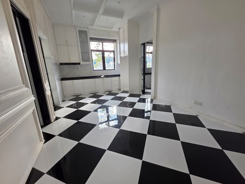 Bungalow for Rent in Taman Melawati (Ulu Kelang) - Alan Chin - Kitchen - PropertyGuru.com.my