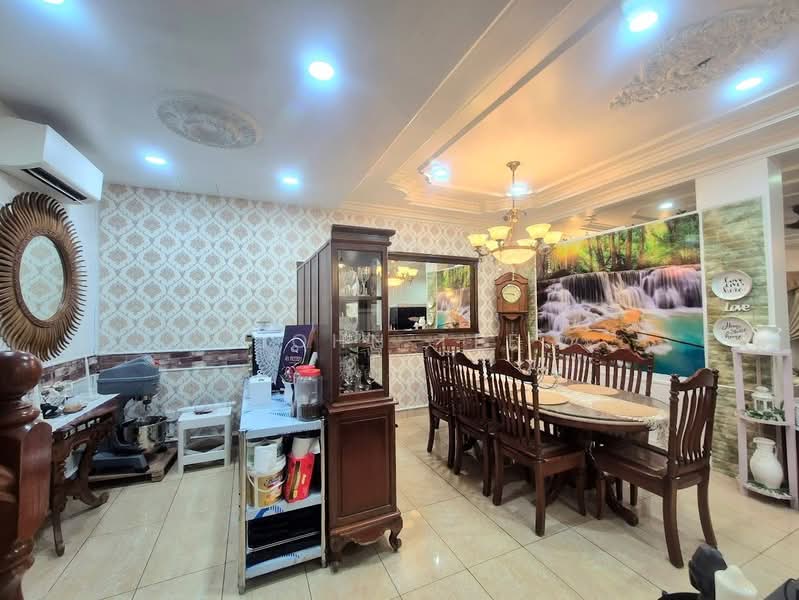 Terraced House for Sale in Taman Bayu Perdana (Klang) - John Tee - Dining Room - PropertyGuru.com.my