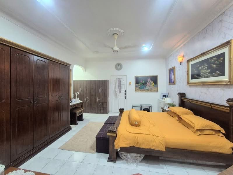 Terraced House for Sale in Taman Bayu Perdana (Klang) - John Tee - Bedroom - PropertyGuru.com.my