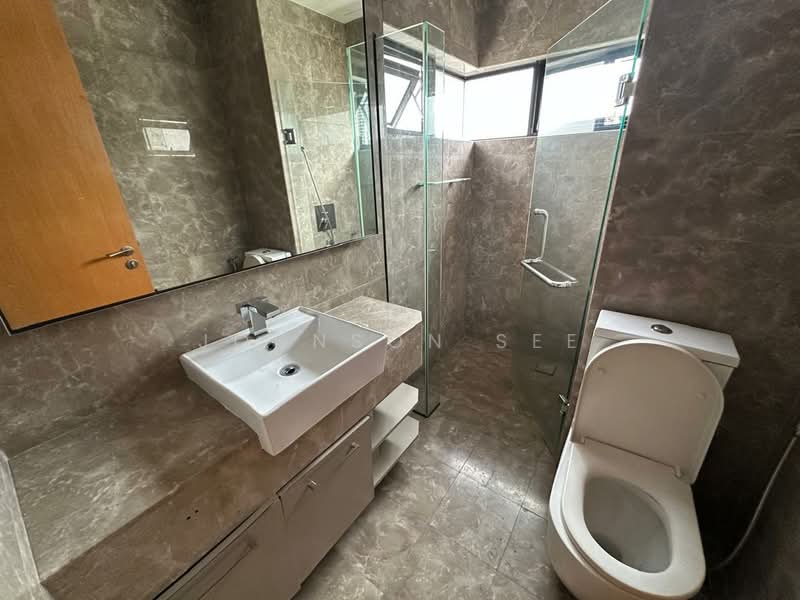 Semi-Detached House for Sale in Mont Kiara (Kuala Lumpur) - Johnson See - Bathroom - PropertyGuru.com.my