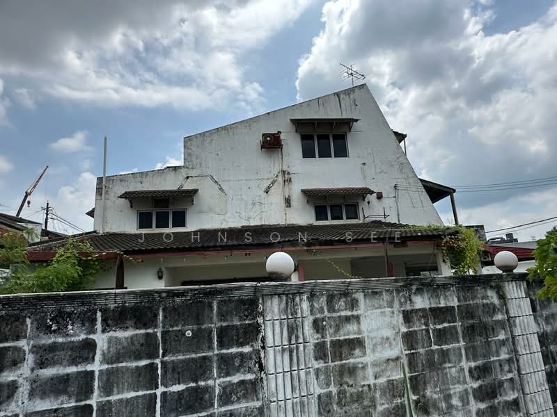 Terraced House for Sale in Taman Kok Lian (Jalan Kuching) - Johnson See - Exterior - PropertyGuru.com.my