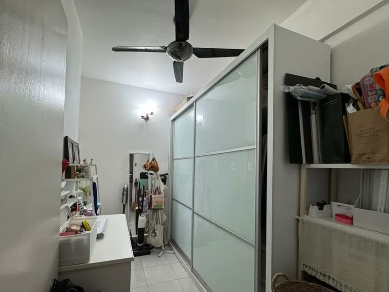 Pangsapuri untuk Dijual di Kemuning Aman - John Tee - Interior - PropertyGuru.com.my