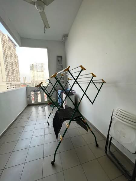 Kondominium untuk Disewa di One World 1 - Bosco Teoh - Balcony - PropertyGuru.com.my