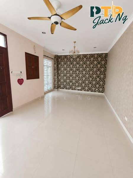 Rumah Berkembar untuk Dijual di Seberang Perai (Penang) - Jack Ng - Living Room - PropertyGuru.com.my
