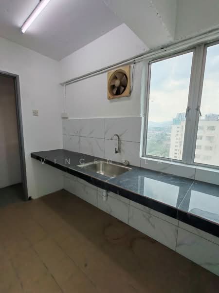 Rumah Flat untuk Disewa di Mutiara Fadason - Vincent Lai - Kitchen - PropertyGuru.com.my