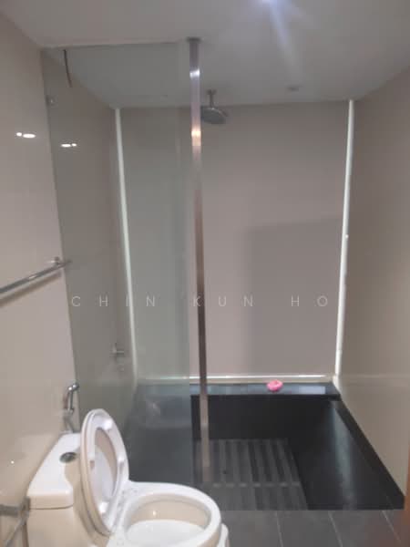 Kondominium untuk Disewa di Suasana Sentral Loft - Chin Kun Ho - Bathroom - PropertyGuru.com.my