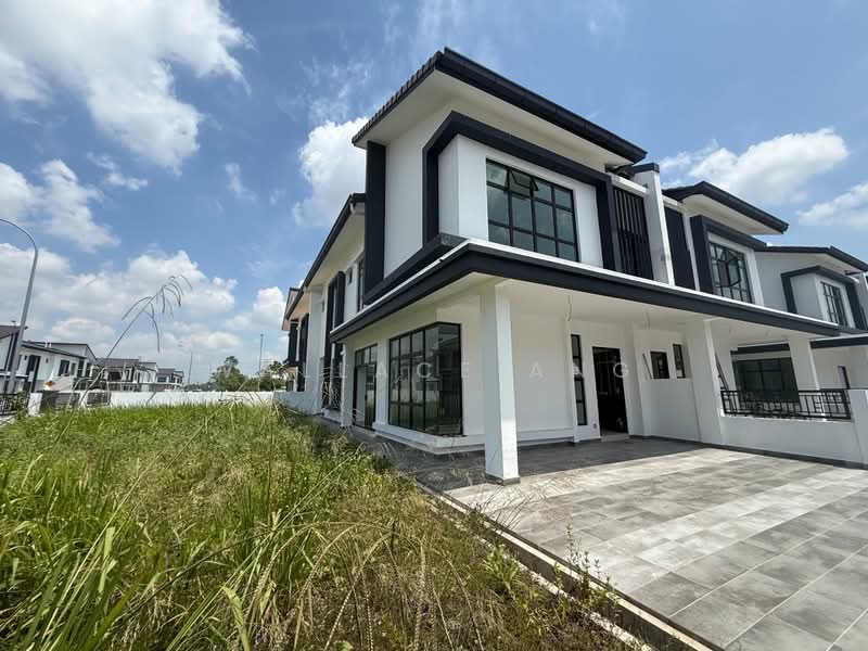 Cluster House for Sale in Skudai (Johor) - Wallace Ang - PropertyGuru.com.my