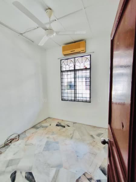Townhouse for Sale in Taman Bukit Teratai (Ampang) - Kow Tze Fui - Interior - PropertyGuru.com.my