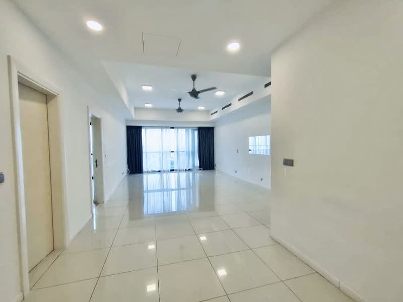 Service Residence for Sale at M City - Kow Tze Fui - Living Room - PropertyGuru.com.my