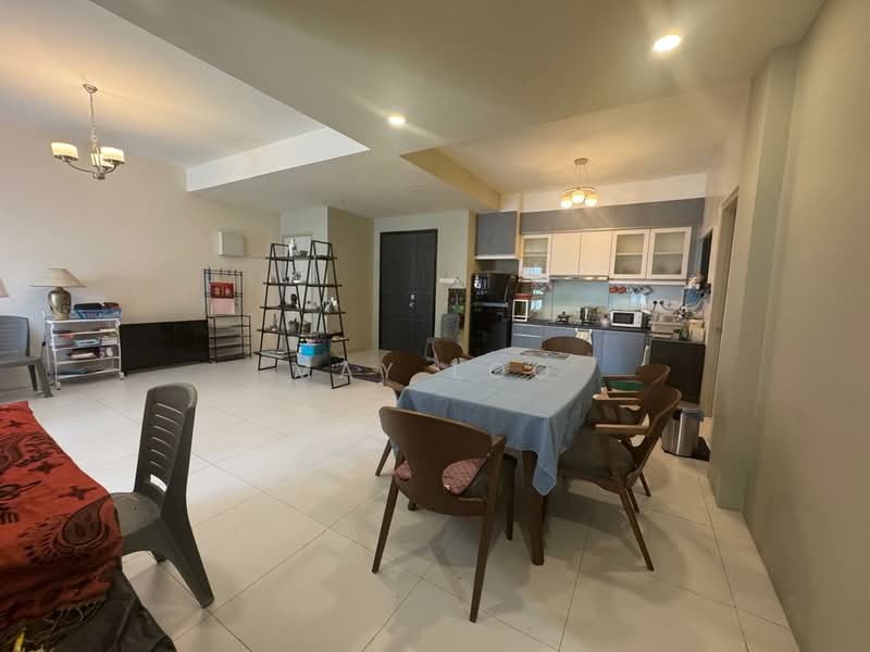 Kondominium untuk Disewa di Treetops Residence - May Loo - Dining Room - PropertyGuru.com.my
