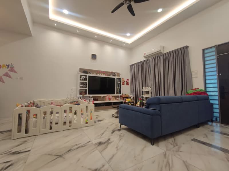 Rumah Teres 2.5 Tingkat untuk Dijual di Ipoh (Perak) - May Loo - Living Room - PropertyGuru.com.my
