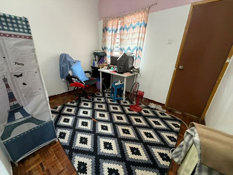 Terraced House for Sale in Saujana Rawang (Rawang) - Tom Yip - Study - PropertyGuru.com.my