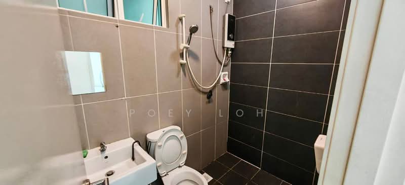 Service Residence for Rent at Skysuites @ Meldrum Hills - Poey Loh - Bathroom - PropertyGuru.com.my