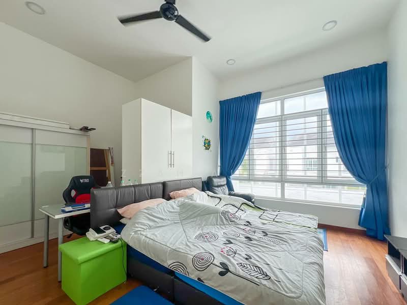 Semi-Detached House for Sale in Bandar Sri Sendayan (Negeri Sembilan) - Izzah Alias - Bedroom - PropertyGuru.com.my