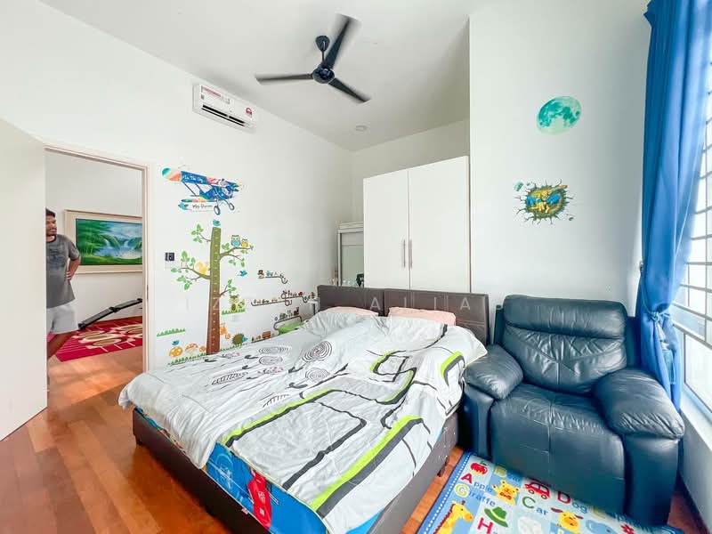 Semi-Detached House for Sale in Bandar Sri Sendayan (Negeri Sembilan) - Izzah Alias - Bedroom - PropertyGuru.com.my