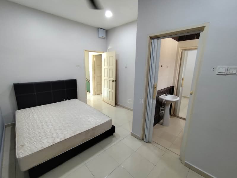 2-storey Terraced House for Sale in Taman Evergreen Heights (Batu Pahat) - Merry Chua - PropertyGuru.com.my
