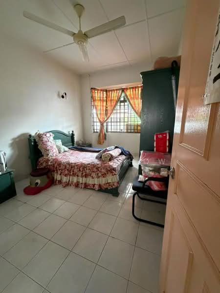 1-storey Terraced House for Sale in Taman Rinting (Masai) - Zack Chow - Bedroom - PropertyGuru.com.my