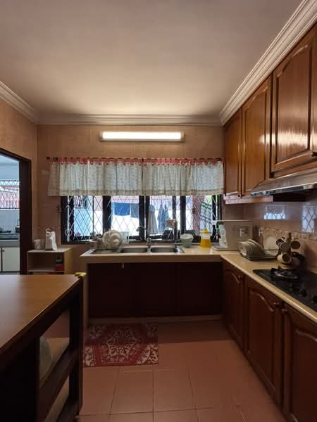 Rumah Berkembar untuk Disewa di SS14 (Subang Jaya) - Solha Binti Mohd Yusoff - Dry kitchen - PropertyGuru.com.my