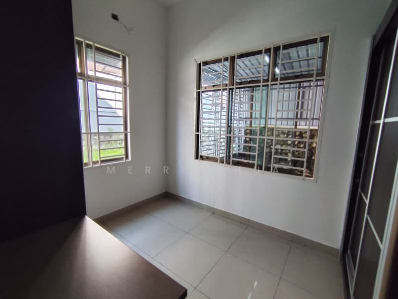 Semi-Detached House for Sale in Taman Evergreen Heights (Batu Pahat) - Merry Chua - PropertyGuru.com.my