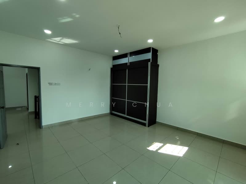 Semi-Detached House for Sale in Taman Evergreen Heights (Batu Pahat) - Merry Chua - PropertyGuru.com.my