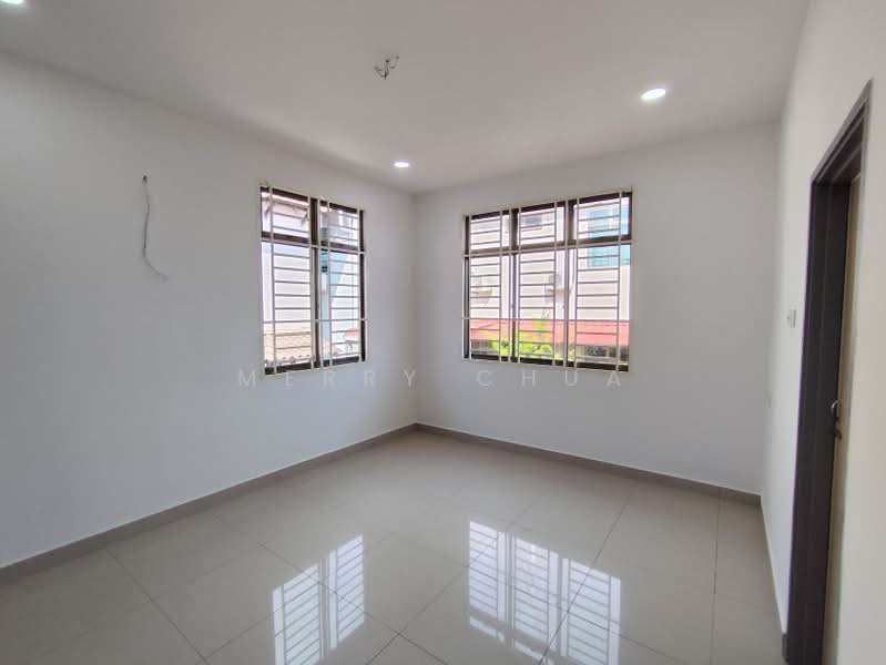 Semi-Detached House for Sale in Taman Evergreen Heights (Batu Pahat) - Merry Chua - PropertyGuru.com.my