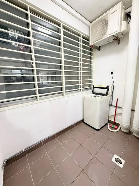 Servis Apartment untuk Dijual di Larkin Heights - Zephyr Khoo - Interior - PropertyGuru.com.my