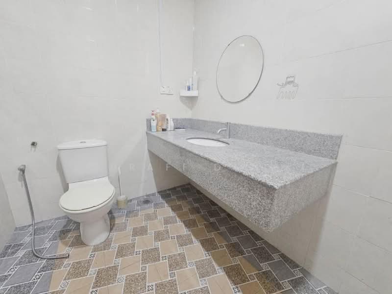 Terraced House for Sale in Putrajaya (Putrajaya) - Ashraff Daniel - Bathroom - PropertyGuru.com.my