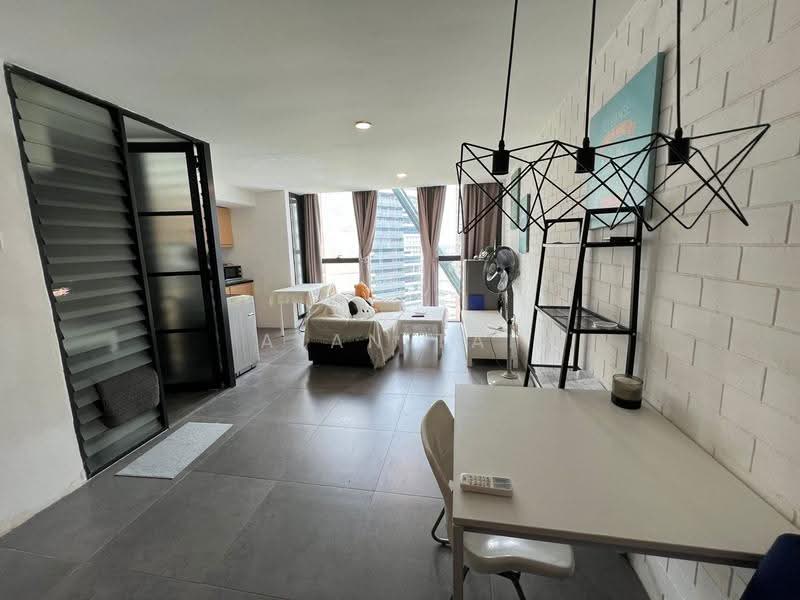 Kondominium untuk Disewa di Empire Damansara (Empire SOHO 2) - Alan Tai - Living Room - PropertyGuru.com.my