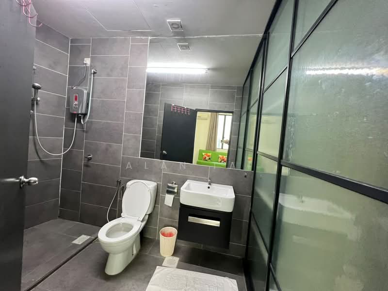 Kondominium untuk Disewa di Empire Damansara (Empire SOHO 2) - Alan Tai - Bathroom - PropertyGuru.com.my
