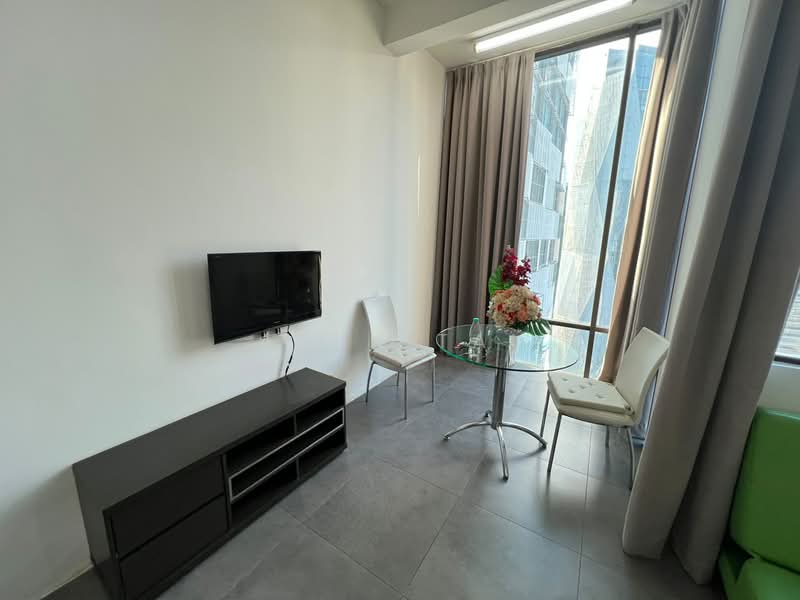 Kondominium untuk Disewa di Empire Damansara (Empire SOHO 2) - Alan Tai - Living Room - PropertyGuru.com.my