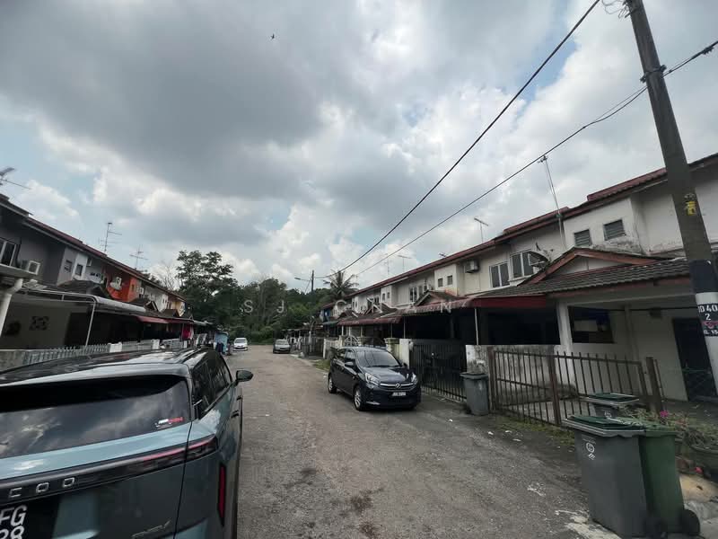 Rumah Teres 2 Tingkat untuk Disewa di Taman Bukit Jaya (Ulu Tiram) - SJ CHAN - Exterior - PropertyGuru.com.my