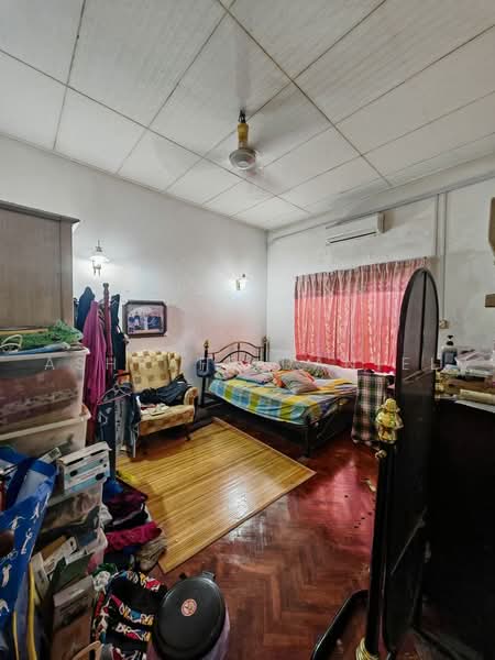Bungalow for Sale in Keramat (Kuala Lumpur) - Ashraff Daniel - Bedroom - PropertyGuru.com.my