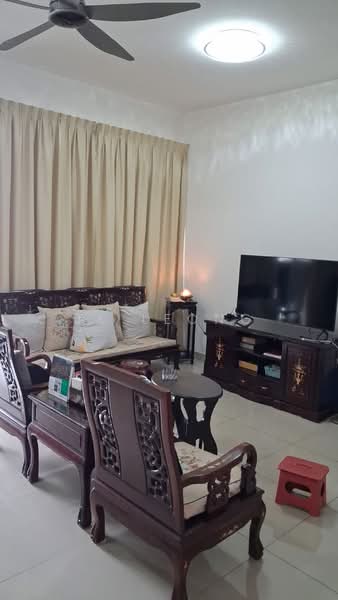 Kondominium untuk Dijual di Lakeville Residence - JK Leong - Living Room - PropertyGuru.com.my
