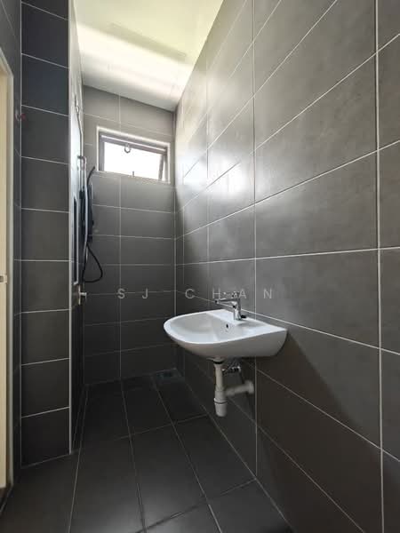 Cluster House for Rent in Kulai (Johor) - SJ CHAN - Bathroom - PropertyGuru.com.my