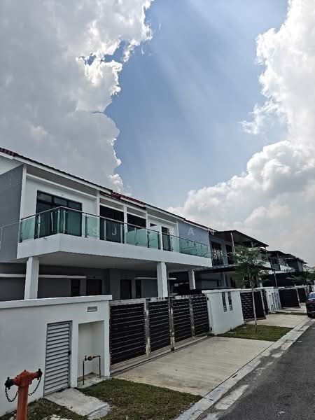Cluster House for Rent in Kulai (Johor) - SJ CHAN - Exterior - PropertyGuru.com.my