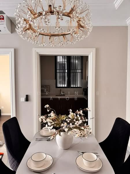 Service Residence for Rent at Altris Residences @ The Quartz WM - Noor Aini Bt Ayob - Dining Room - PropertyGuru.com.my