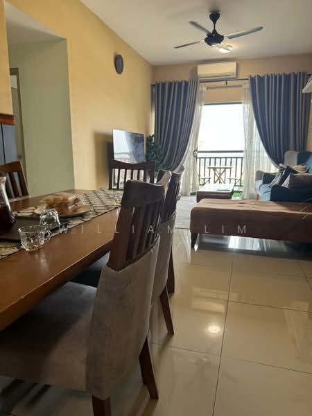 Service Residence for Sale at Suria Residence - William Lim - Dining Room - PropertyGuru.com.my