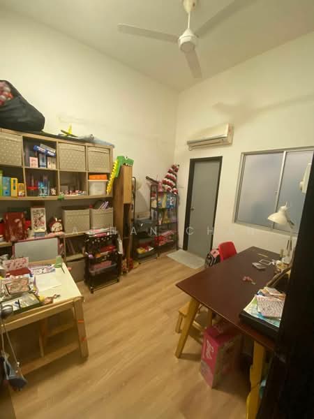 Rumah Teres 2-Tingkat untuk Dijual di Taman Dato' Chellam (Ulu Tiram) - Nathan Chan - PropertyGuru.com.my