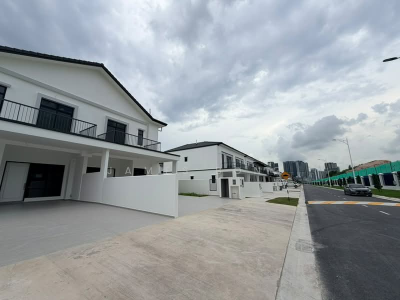 Cluster House for Sale in Eco Botanic (Iskandar Puteri (Nusajaya)) - James Bong - Exterior - PropertyGuru.com.my