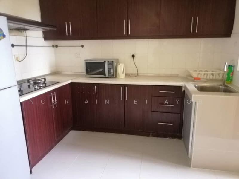 Condominium for Rent at Seri Maya Condominium - Noor Aini Bt Ayob - Kitchen - PropertyGuru.com.my