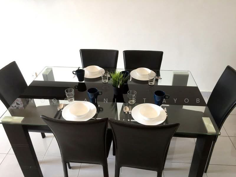 Condominium for Rent at Seri Maya Condominium - Noor Aini Bt Ayob - Dining Room - PropertyGuru.com.my