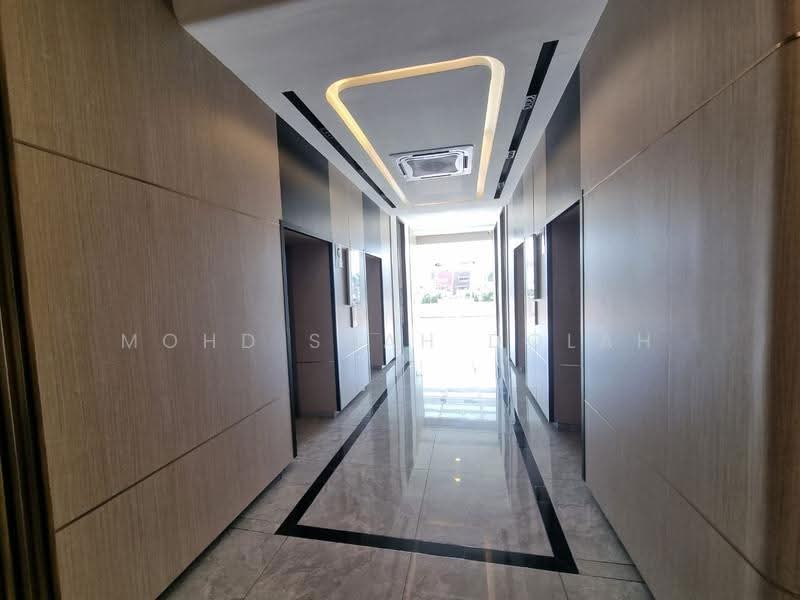 Kondominium untuk Dijual di Boulevard Serviced Apartment - Mohd Shah Dolah - Corridor - PropertyGuru.com.my