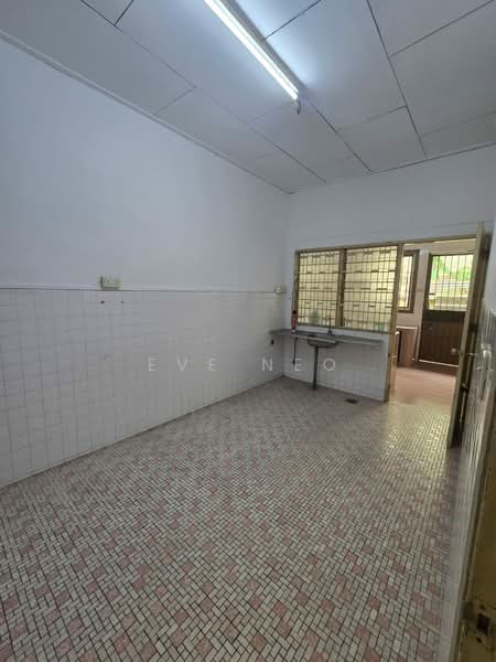 1-storey Terraced House for Rent in Taman Pelangi (Johor Bahru) - Eve Neo - Kitchen - PropertyGuru.com.my