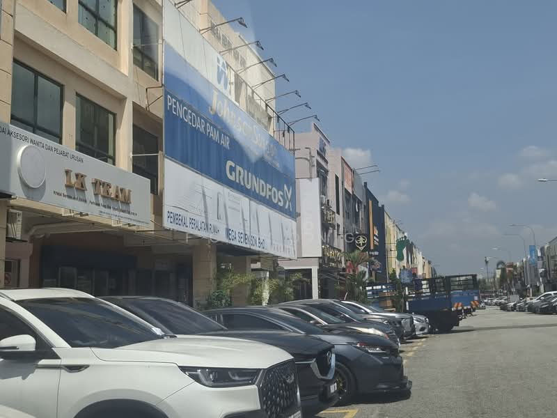 Shop for Rent in Kepong (Kuala Lumpur) - FC Wong - Exterior - PropertyGuru.com.my