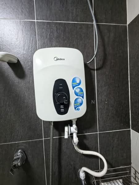 Service Residence for Rent at D'Secret Garden (Pangsapuri Kempas Indah) - SJ CHAN - PropertyGuru.com.my